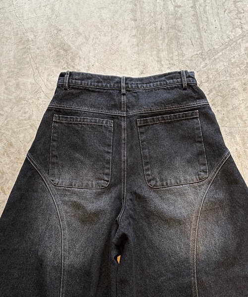 MandO（Auntie Rosa）（エムオー）の「アソートウォッシュドワイド切り替えバルーンワイドパンツ（デニムパンツ・メンズ・ブラック系1/ブラック系・SMALL/MEDIUM/LARGE）」の11枚目の写真