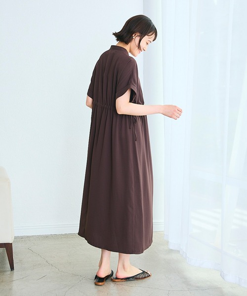 Rosemadame(ローズマダム)の「麻調合繊スキッパ― ドロストシャツワンピース(マタニティ/授乳服)授乳口付き 授乳楽々 妊婦服 産前・産後対応(ワンピース・レディース・ネイビー/ブラウン・M/L/LL)」の6枚目の写真