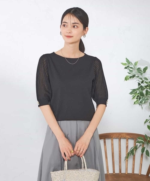 a.v.v（アーヴェヴェ）の「【接触冷感】プリーツスリーブサマーニット（ニット/セーター・レディース・ホワイト/ダークインディゴブルー/ブラック・36/38/40/42/34）」の2枚目の写真