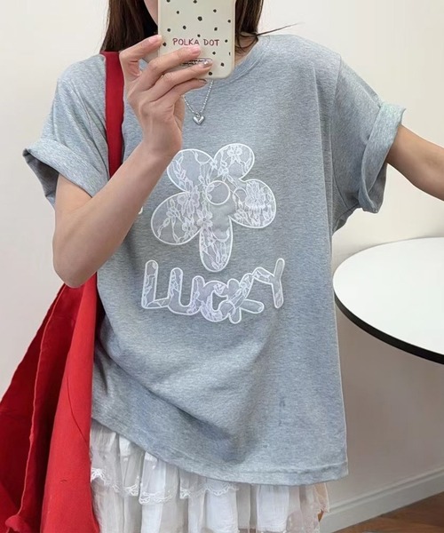 Lace Ladies(レースレディース)の「フラワー ロゴ レース モチーフ 半袖 Tシャツ(Tシャツ/カットソー・レディース・ホワイト/グレー・XL/M)」の2枚目の写真