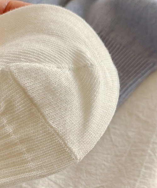 SANSeLF（サンセルフ）の「【SANSeLF】 バイカラーリブソックス メロウフリル シンプルロング丈 ストリートカジュアル saa25a011（ソックス/靴下・レディース・グリーン/ブラウン/グレー/パープル/オートミール・FREE）」の16枚目の写真