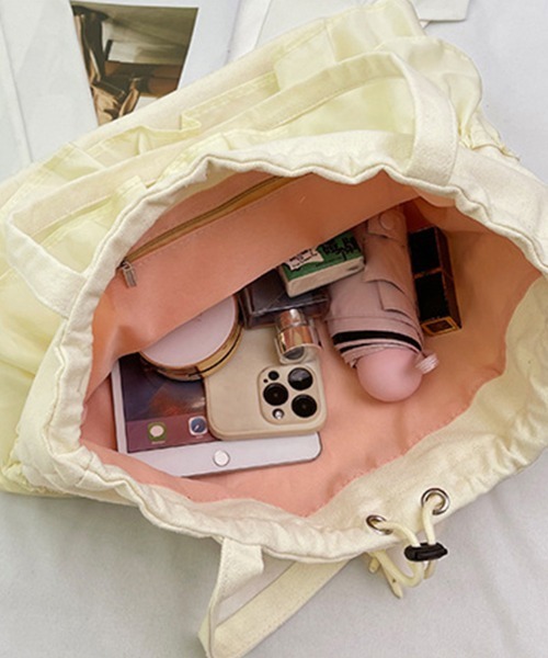 Doux Belle（ドゥーベル）の「フリルデザインショルダーバッグ（ショルダーバッグ・レディース・オフホワイト/ブラック/ピンク/グリーン・FREE）」の12枚目の写真