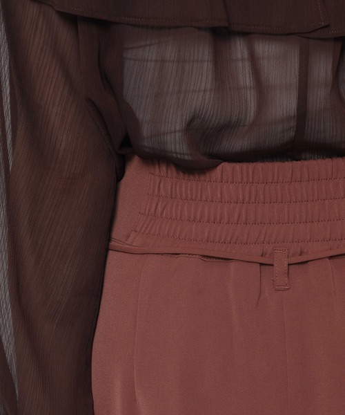 mysty woman(ミスティウーマン)の「リボンベルトタックパンツ2 583286(その他パンツ・レディース・ブラック/ブラウン系その他/ホワイト系その他・FREE)」の9枚目の写真