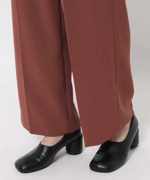 mysty woman(ミスティウーマン)の「リボンベルトタックパンツ2 583286(その他パンツ・レディース・ブラック/ブラウン系その他/ホワイト系その他・FREE)」の12枚目の写真