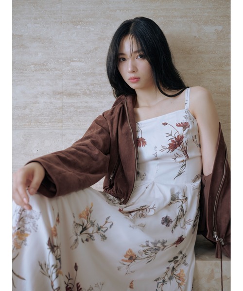 FRAY I.D（フレイアイディー）の「【00サイズ】ボタニカルプリントキャミソールワンピース／ウォッシャブル（ワンピース・レディース・アイボリー/ブラック/ブルー・0/1/00）」の7枚目の写真