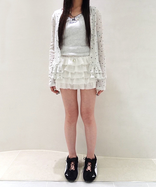 U by SPICK&SPAN(ユーバイスピックアンドスパン)の「CRANK/クランク DOT FRILL SHEER HOOD CARDIGAN(カーディガン/ボレロ・レディース・ライトグレー/ブラック・FREE)」の4枚目の写真