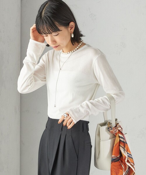 MILLER（ミラー）の「【SHIPS別注】miller: シアー ヘンリー ネック ロング スリーブ TEE（Tシャツ/カットソー・レディース・ブラウン/ホワイト/ダークグレー/ライトブルー/ネイビー/イエロー/ライトグリーン・ONE SIZE）」の12枚目の写真