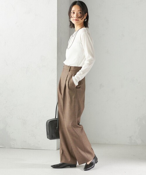 MILLER（ミラー）の「【SHIPS別注】miller: シアー ヘンリー ネック ロング スリーブ TEE（Tシャツ/カットソー・レディース・ブラウン/ホワイト/ダークグレー/ライトブルー/ネイビー/イエロー/ライトグリーン・ONE SIZE）」の17枚目の写真