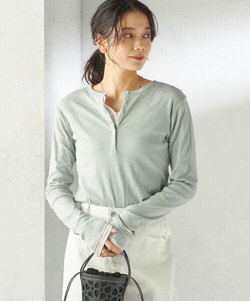 MILLER（ミラー）の「【SHIPS別注】miller: シアー ヘンリー ネック ロング スリーブ TEE（Tシャツ/カットソー・レディース・ブラウン/ホワイト/ダークグレー/ライトブルー/ネイビー/イエロー/ライトグリーン・ONE SIZE）」の19枚目の写真