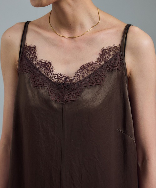 SALON adam et rope'（サロン アダム エ ロペ）の「リバーレースサロペット / ロンパース（サロペット/オーバーオール・レディース・ブラウン/ブラック・FREE）」の13枚目の写真