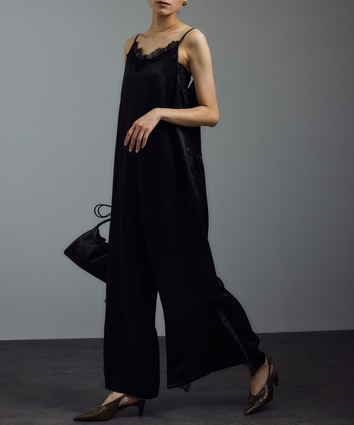 SALON adam et rope'（サロン アダム エ ロペ）の「リバーレースサロペット / ロンパース（サロペット/オーバーオール・レディース・ブラウン/ブラック・FREE）」の19枚目の写真