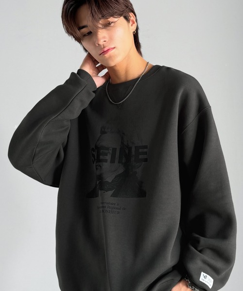 Classical Origin(クラシカルオリジン)の「【Classical Origin】肖像画裏起毛スウェット/Face Art Fleece Sweatshirt(スウェット・メンズ・チャコール/オフホワイト・LARGE/MEDIUM)」の7枚目の写真