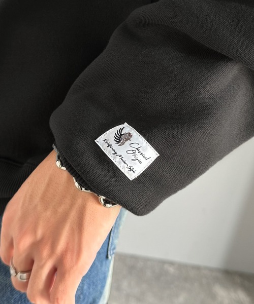 Classical Origin(クラシカルオリジン)の「【Classical Origin】肖像画裏起毛スウェット/Face Art Fleece Sweatshirt(スウェット・メンズ・チャコール/オフホワイト・LARGE/MEDIUM)」の13枚目の写真