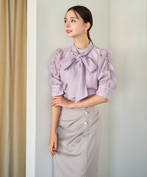 31 Sons de mode（トランテアン　ソン　ドゥ　モード）の「2025秋冬新作 シャーリングシアーボウタイブラウス（シャツ/ブラウス・レディース・ラベンダー/グリーン/オフホワイト・ﾌﾘ-）」の9枚目の写真