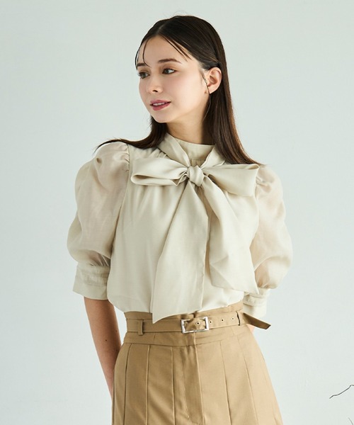 31 Sons de mode（トランテアン　ソン　ドゥ　モード）の「2025秋冬新作 シャーリングシアーボウタイブラウス（シャツ/ブラウス・レディース・ラベンダー/グリーン/オフホワイト・ﾌﾘ-）」の17枚目の写真