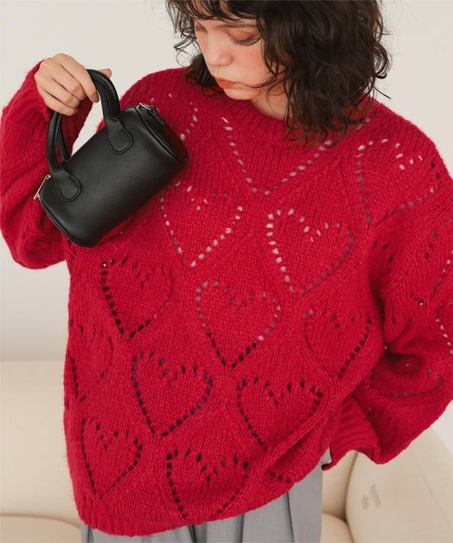 titivate(ティティベイト)の「ハート透かし柄モヘアタッチニット(ニット/セーター・レディース・チャコール/レッド/グレー/アイボリー・M)」の4枚目の写真