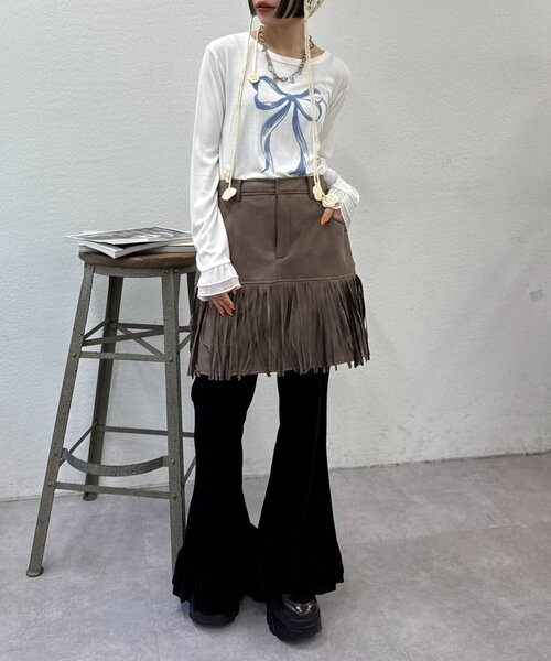 w closet（ダブルクローゼット）の「【25AW】袖フリルリボンロングTシャツ（Tシャツ/カットソー・レディース・オフホワイト/グレー/チャコールグレー/イエロー/パープル・FREE）」の9枚目の写真