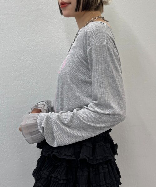 w closet（ダブルクローゼット）の「【25AW】袖フリルリボンロングTシャツ（Tシャツ/カットソー・レディース・オフホワイト/グレー/チャコールグレー/イエロー/パープル・FREE）」の19枚目の写真