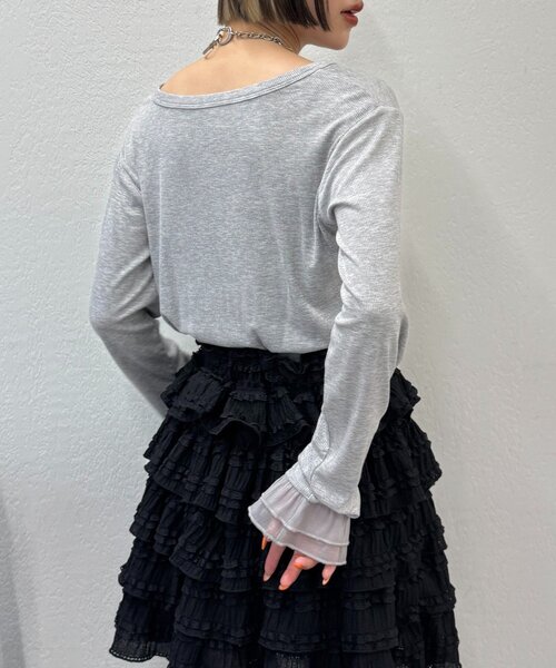 w closet（ダブルクローゼット）の「【25AW】袖フリルリボンロングTシャツ（Tシャツ/カットソー・レディース・オフホワイト/グレー/チャコールグレー/イエロー/パープル・FREE）」の21枚目の写真