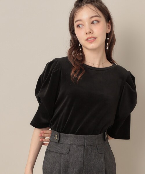 couture brooch(クチュールブローチ)の「ベロア5分袖Tシャツ(Tシャツ/カットソー・レディース・ブラック/ベージュ・40/38)」の3枚目の写真