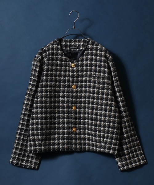 ANPAS(アンパス)の「Tweed Gold Button Plaid Pattern Collarless Short Jacket/ツイード ゴールドボタン ノーカラージャケット フォーマル ショート丈 チェック柄(ノーカラージャケット・メンズ・ホワイト系その他/ブラック系その他/レッド系その他/ブラック系その他2・M/L)」の7枚目の写真