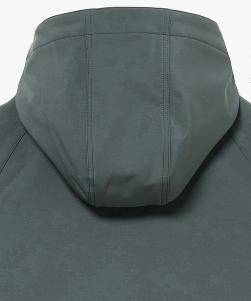 AIGLE(エーグル)の「ソフトシェル フリースジャケット(ブルゾン・メンズ・グレー/ブラック・XL/M/S/L)」の3枚目の写真