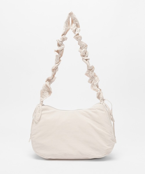 Honeys（ハニーズ）の「ギャザーショルダーバッグ（ショルダーバッグ・レディース・アイボリー/グレイッシュベージュ/ブラック/ブルーグレー・FREE）」の15枚目の写真