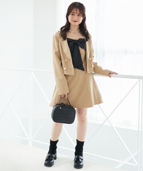 MAJESTIC LEGON（マジェスティックレゴン）の「ダブルブレストショートジャケット（その他アウター・レディース・ベージュ/グレー系その他/ブラック・MEDIUM）」の4枚目の写真