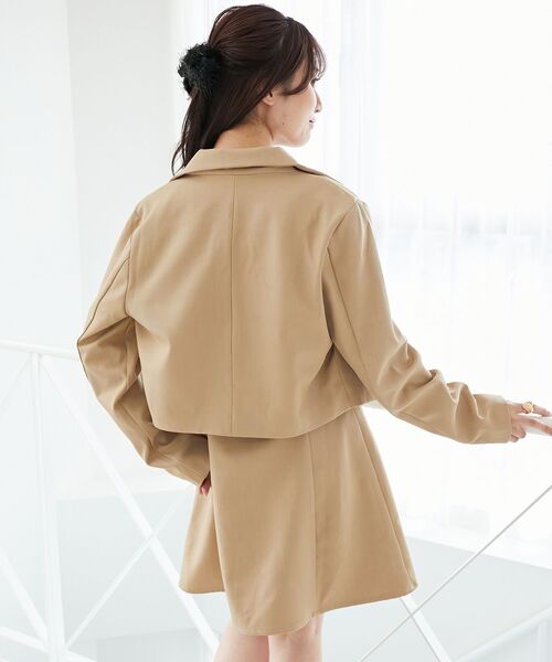 MAJESTIC LEGON（マジェスティックレゴン）の「ダブルブレストショートジャケット（その他アウター・レディース・ベージュ/グレー系その他/ブラック・MEDIUM）」の9枚目の写真