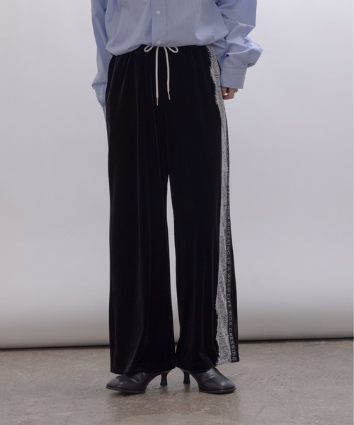 Eimee Law（エイミーロウ）の「アシメサイドレースベロアパンツ（その他パンツ・レディース・グレー/ブラック/ネイビー・FREE）」の17枚目の写真