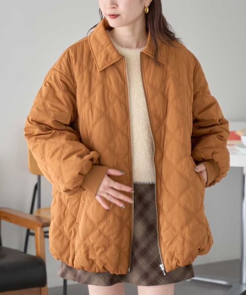 earth music&ecology（アースミュージックアンドエコロジー）の「【WEB限定】ダブルステッチキルティングコート（ブルゾン・レディース・アイボリー/ブラック/ベージュ/ブラウン・FREE）」の3枚目の写真