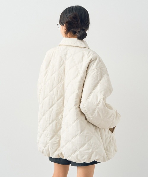 earth music&ecology（アースミュージックアンドエコロジー）の「【WEB限定】ダブルステッチキルティングコート（ブルゾン・レディース・アイボリー/ブラック/ベージュ/ブラウン・FREE）」の21枚目の写真