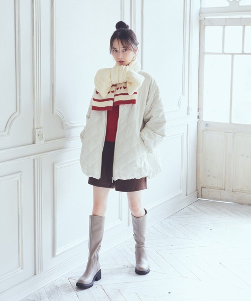 earth music&ecology（アースミュージックアンドエコロジー）の「【WEB限定】ダブルステッチキルティングコート（ブルゾン・レディース・アイボリー/ブラック/ベージュ/ブラウン・FREE）」の5枚目の写真