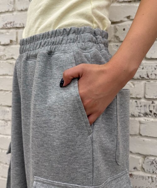 CIAOPANIC(チャオパニック)の「TCポンチスウェットカーゴパンツ(その他パンツ・レディース・ライトグレー/グレー・MEDIUM/LARGE)」の11枚目の写真