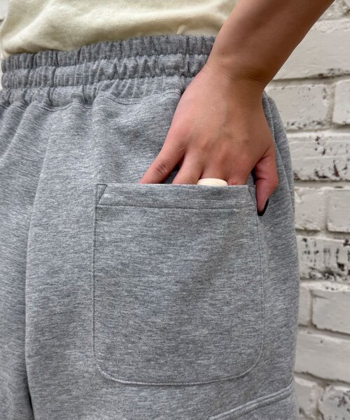CIAOPANIC(チャオパニック)の「TCポンチスウェットカーゴパンツ(その他パンツ・レディース・ライトグレー/グレー・MEDIUM/LARGE)」の14枚目の写真