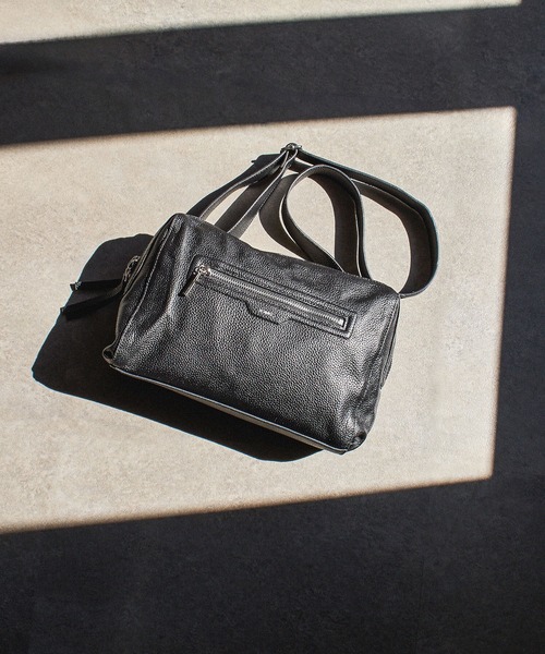 ROSE BUD（ローズバッド）の「(BEAURE)LEATHER BIG SHOULDER BAG（ショルダーバッグ・レディース・ブラック/ブラウン・ONE SIZE）」の6枚目の写真