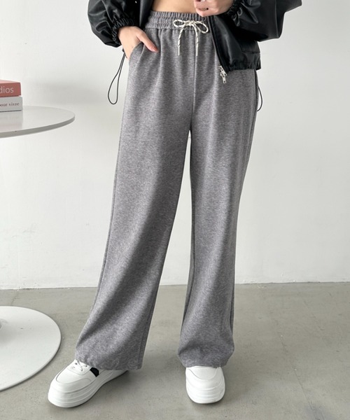 CLEA(クレア)の「ワイドストレートスウェットパンツ(スウェットパンツ・レディース・オートミール/ネイビー/グレー/ブラック/アイボリー・M)」の20枚目の写真