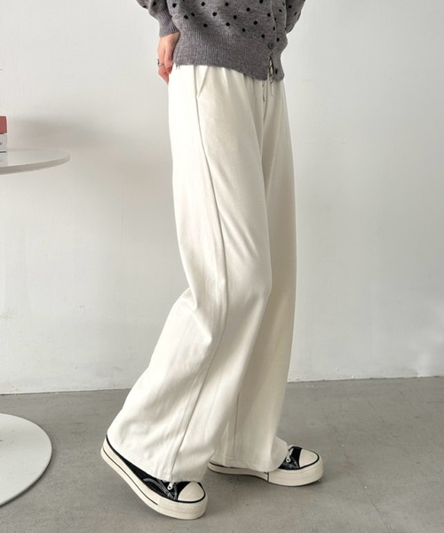 CLEA(クレア)の「ワイドストレートスウェットパンツ(スウェットパンツ・レディース・オートミール/ネイビー/グレー/ブラック/アイボリー・M)」の7枚目の写真