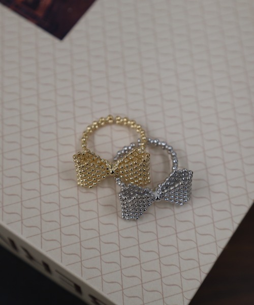 Vini（ヴィニ）の「3D ribbon ビーズ リング　( フリーサイズ )（リング・レディース・シルバー/ゴールド・FREE）」の9枚目の写真