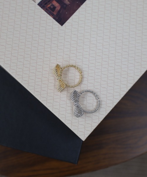Vini（ヴィニ）の「3D ribbon ビーズ リング　( フリーサイズ )（リング・レディース・シルバー/ゴールド・FREE）」の10枚目の写真