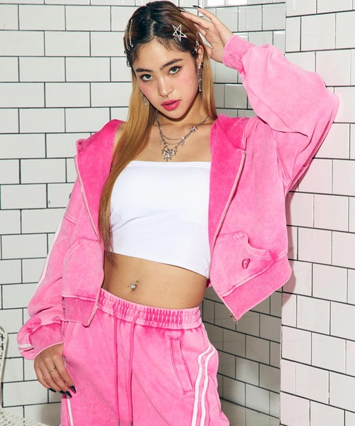 ANAP（アナップ）の「ウォッシュ 加工 ライン スウェット ジップ パーカー（パーカー・レディース・ピンク/ライトグレー/ブルー/ブラック・FREE）」の8枚目の写真