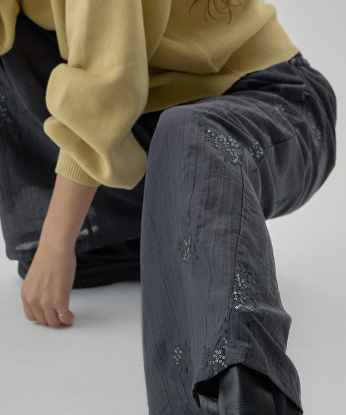 etoll.(エトル)の「スパングル刺繍シアーパンツ(その他パンツ・レディース・チャコールグレー/アイボリー/ライトグリーン・M)」の18枚目の写真