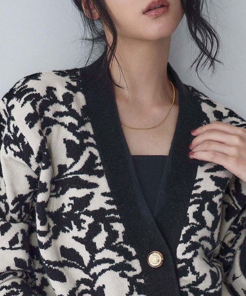 セール】【2025AW】Vネック ジャガード ニット カーディガン リーフ柄