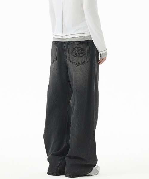 MAHAGRID(マハグリッド)の「『mahagrid/マハグリッド』WASHED DART DENIM PT/ウォッシュドダートデニムパンツ(デニムパンツ・メンズ・ブルー/ブラック・S/M)」の5枚目の写真