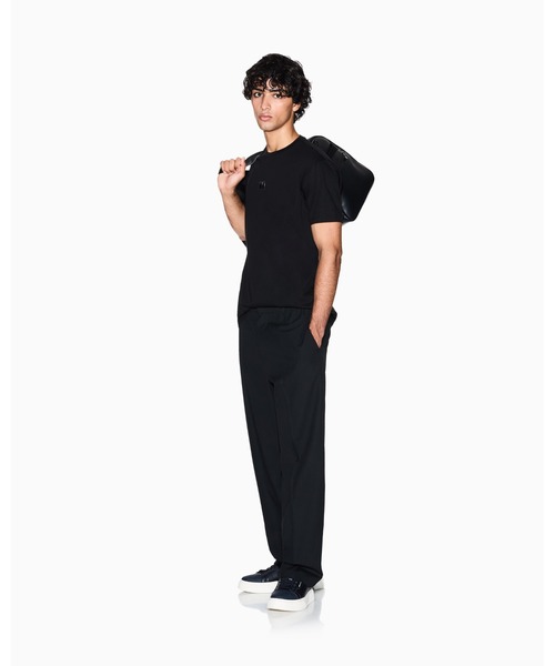 ARMANI EXCHANGE(アルマーニエクスチェンジ)の「【A|X アルマーニ エクスチェンジ】ミニロゴパッチ 半袖クルーネックTシャツ/REGULAR(Tシャツ/カットソー・メンズ・ホワイト/ブラック・LARGE/MEDIUM/SMALL/X-LARGE/X-SMALL/XX-LARGE)」の8枚目の写真