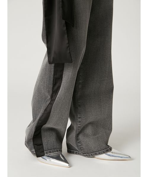 セール】リボンモチーフストレートワイドデニム（デニムパンツ）｜FRAY