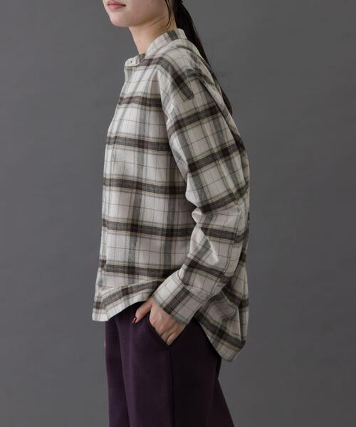 FORK&SPOON（フォークアンドスプーン）の「FORK&SPOON　ブラッシュドチェックシャツ（シャツ/ブラウス・レディース・ベージュ系その他/ブラック系その他・1）」の14枚目の写真