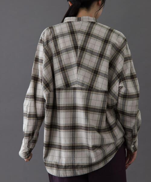 FORK&SPOON（フォークアンドスプーン）の「FORK&SPOON　ブラッシュドチェックシャツ（シャツ/ブラウス・レディース・ベージュ系その他/ブラック系その他・1）」の15枚目の写真