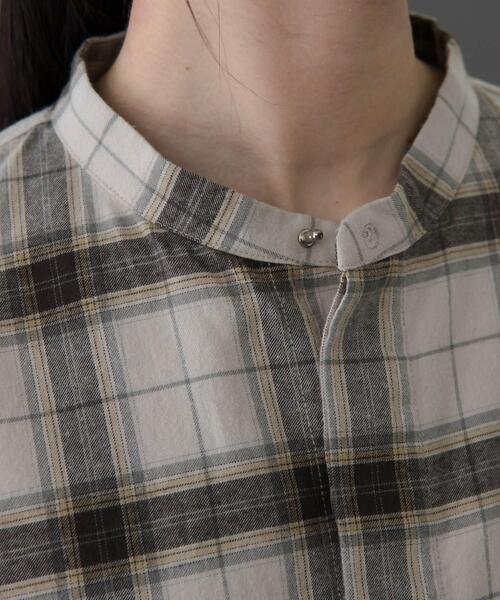 FORK&SPOON（フォークアンドスプーン）の「FORK&SPOON　ブラッシュドチェックシャツ（シャツ/ブラウス・レディース・ベージュ系その他/ブラック系その他・1）」の17枚目の写真
