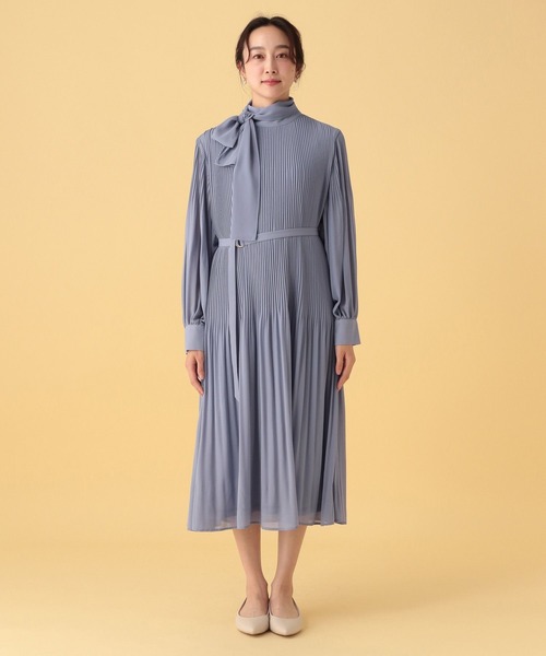 Elura（エルーラ）の「≪入卒/セレモニー/通勤≫プリーツワンピース/603869（ワンピース・レディース・ライトブルー/ネイビー・LARGE/MEDIUM）」の13枚目の写真